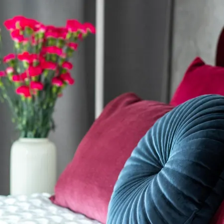 Golden Star Apartment *