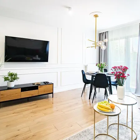 Golden Star Krasków