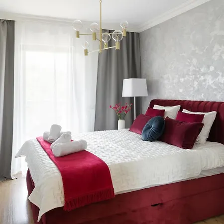 Golden Star Krasków