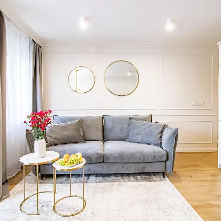 Διαμέρισμα Golden Star